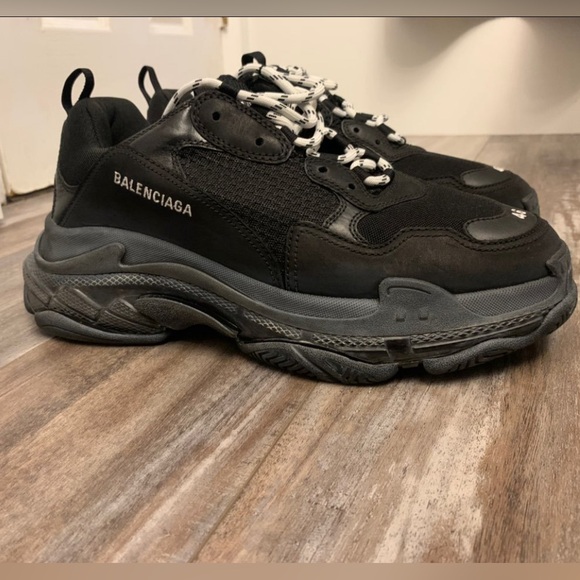 Black Balenciaga triple S size 13 - Picture 2 of 4